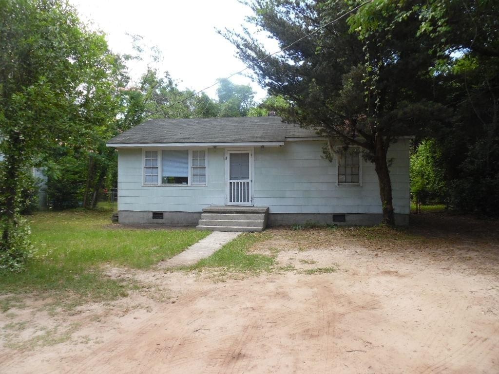 3 Sherwood Lane