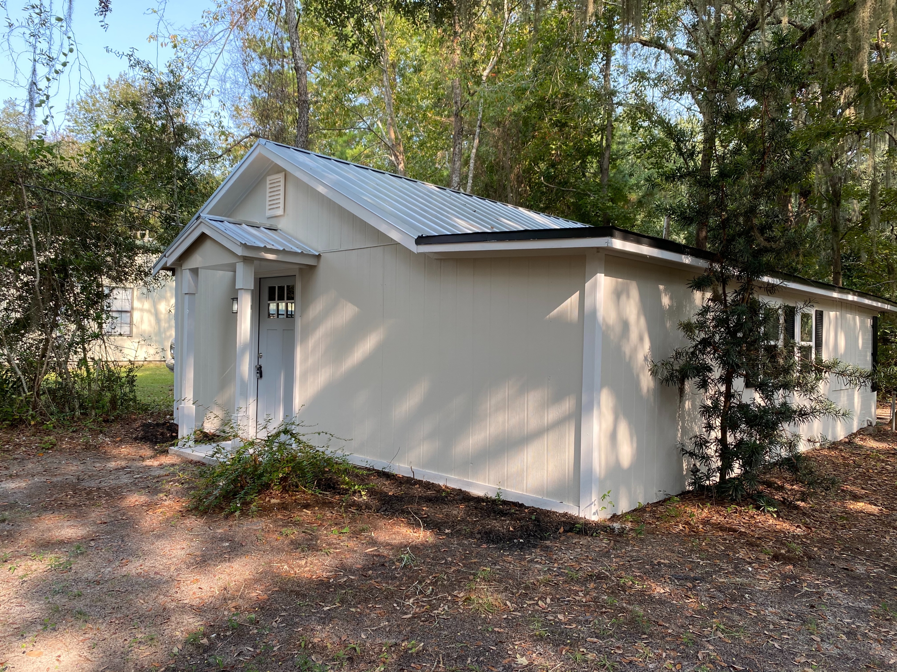 113 Wilson Ave Unit B